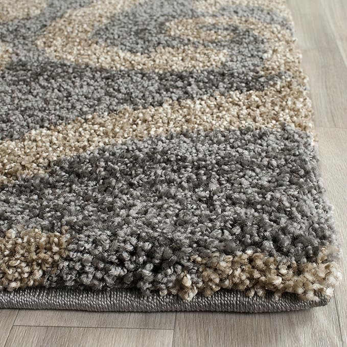 SAFAVIEH Area Rug 8x10 - Florida Shag Collection - Large - Grey & Beige, Damask Pattern, Non-Shedding & Easy Cleaning, Plush Thick Pile, Ideal for Living Room, Bedroom, Dining Space (SG462013)