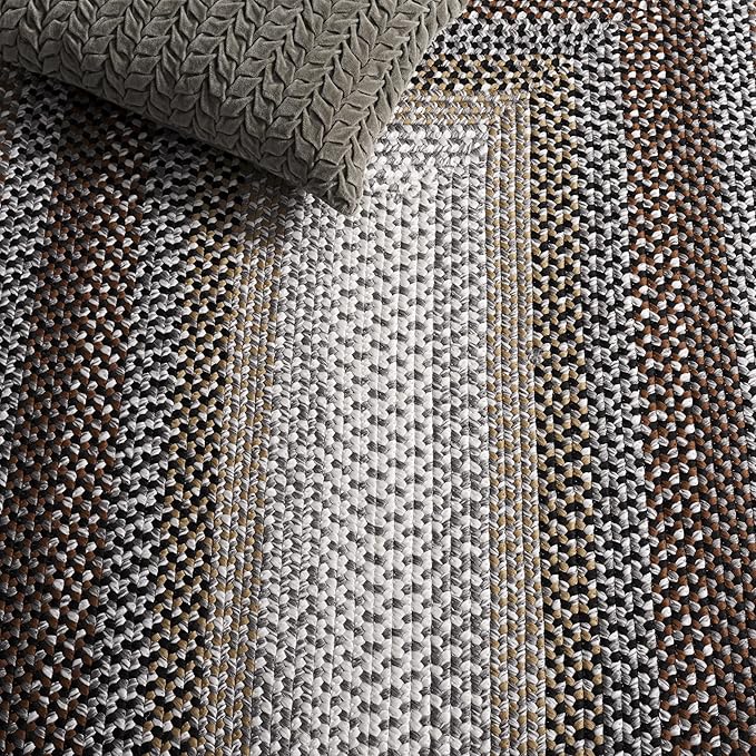 SAFAVIEH Washable Rug Outdoor Braided Collection - 4' x 6', Brown & Multi, Handmade & Reversible, Non-Shedding & Easy to Clean, Ideal for Patio, Backyard, Mudroom (BRD308T)