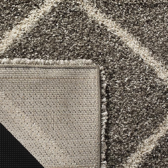 SAFAVIEH Hudson Shag Collection Area Rug - 5'3" x 7'6", Grey & Ivory, Modern Trellis Design, Non-Shedding & Easy Care, 2-inch Thick Ideal for High Traffic Areas in Living Room, Bedroom (SGH281B)