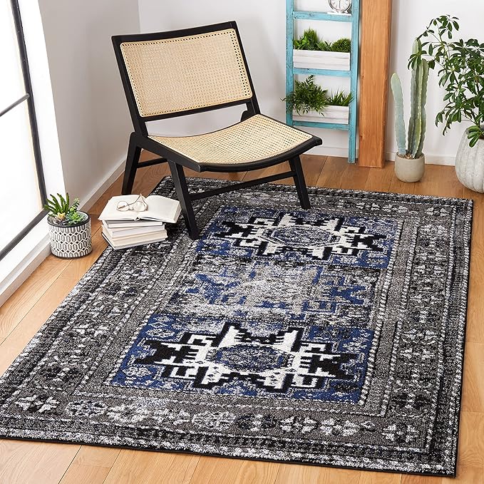 SAFAVIEH Area Rug 8x10 - Vintage Hamadan Collection - Large - Grey & Blue, Oriental Traditional Persian Design, Non-Shedding & Easy Cleaning, Ideal for Living Room, Bedroom, Dining Space (VTH213F)