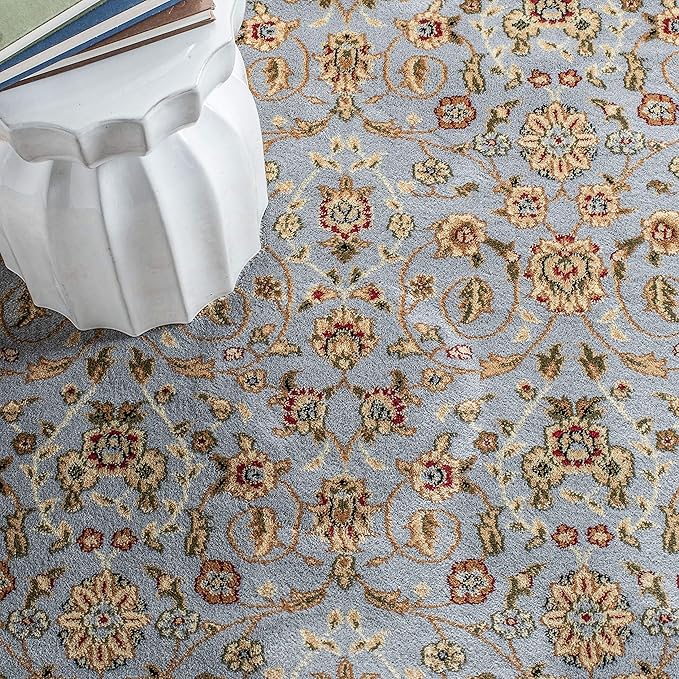 SAFAVIEH Lyndhurst Collection Area Rug - 8' Square, Light Blue & Ivory, Traditional Oriental Design, Non-Shedding & Easy Care, Ideal for High Traffic Areas in Living Room, Bedroom (LNH312B)