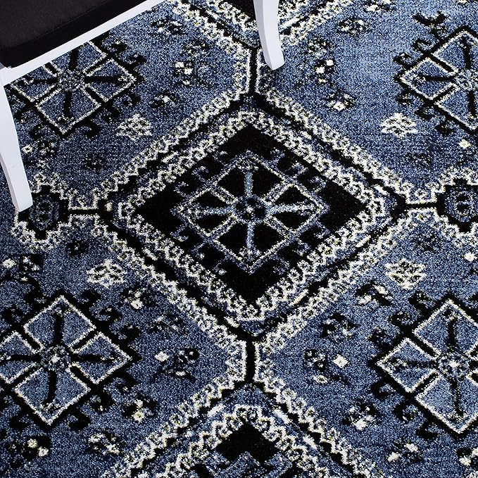 SAFAVIEH Vintage Hamadan Collection Area Rug - 9' x 12', Blue & Black, Oriental Distressed Design, Non-Shedding & Easy Care, Ideal for High Traffic Areas in Living Room, Bedroom (VTH293M)
