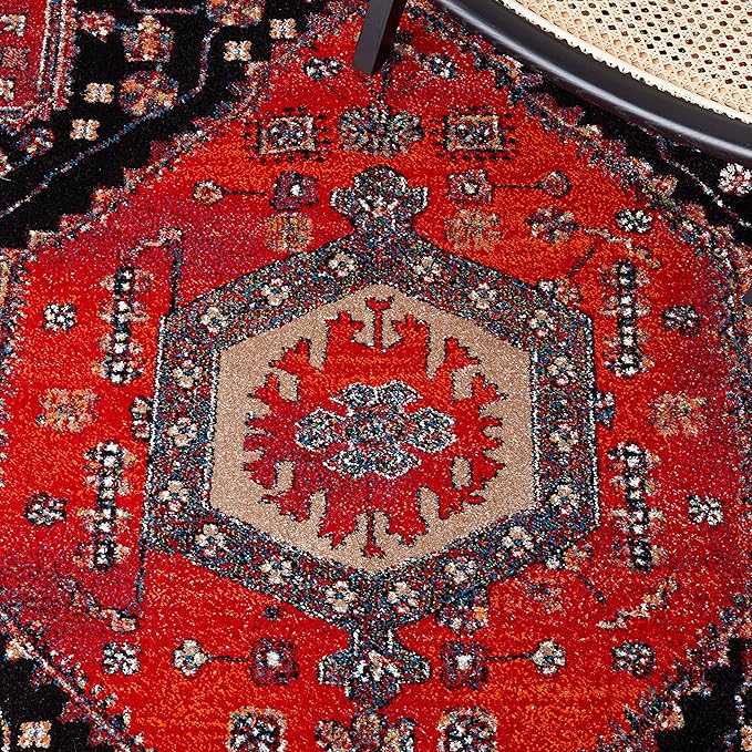 SAFAVIEH Vintage Hamadan Collection Area Rug - 5'3" x 7'6", Red & Black, Traditional Oriental Design, Non-Shedding & Easy Care, Ideal for High Traffic Areas in Living Room, Bedroom (VTH204Q)