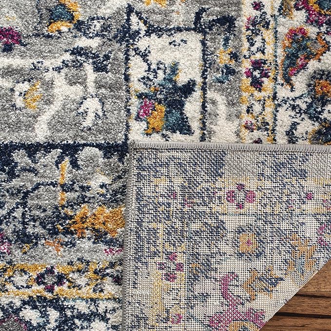 SAFAVIEH Evoke Collection 4' x 6' Grey / Navy EVK275G Oriental Medallion Distressed Non-Shedding Living Room Bedroom Accent Rug