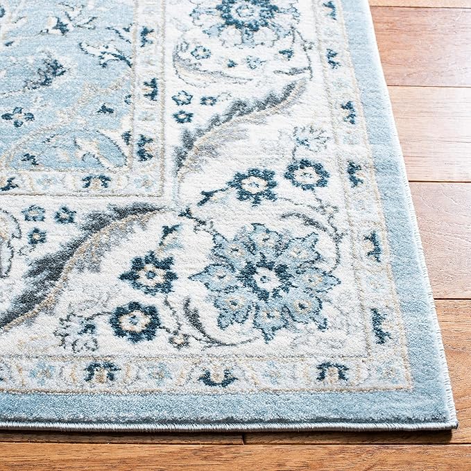 SAFAVIEH Isabella Collection Accent Rug - 3' x 5', Light Blue & Cream, Oriental Design, Non-Shedding & Easy Care, Ideal for High Traffic Areas in Entryway, Living Room, Bedroom (ISA912M)
