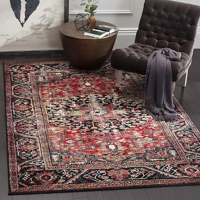 SAFAVIEH Vintage Hamadan Collection Accent Rug - 4' x 6', Red & Multi, Oriental Persian Design, Non-Shedding & Easy Care, Ideal for High Traffic Areas in Entryway, Living Room, Bedroom (VTH215A)