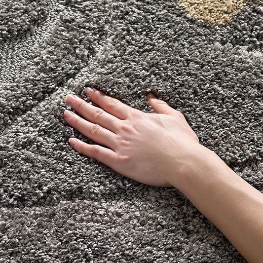 SAFAVIEH Florida Shag Collection Accent Rug - 4' x 6', Grey & Beige, Floral Design, Non-Shedding & Easy Care, 1.2-inch Thick Ideal for High Traffic Areas in Entryway, Living Room, Bedroom (SG464-8013)