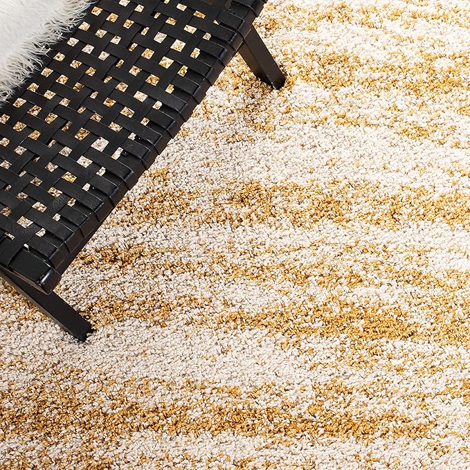 SAFAVIEH Hudson Shag Collection Area Rug - 4' Square, Ivory & Gold, Modern Design, Non-Shedding & Easy Care, 2-inch Thick Ideal for High Traffic Areas in Living Room, Bedroom (SGH206D)