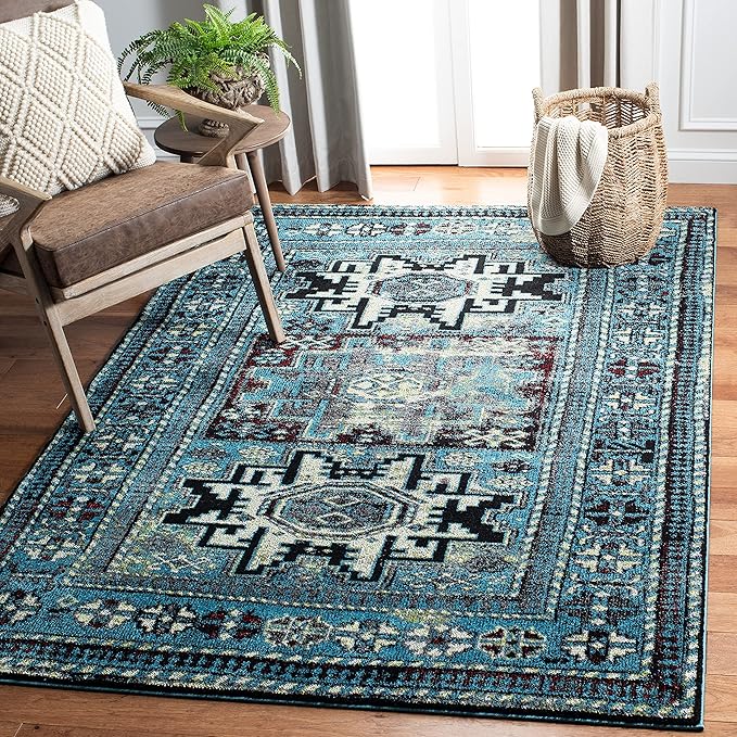 SAFAVIEH Vintage Hamadan Collection Accent Rug - 4' x 6', Light Blue & Black, Oriental Design, Non-Shedding & Easy Care, Ideal for High Traffic Areas in Entryway, Living Room, Bedroom (VTH213M)