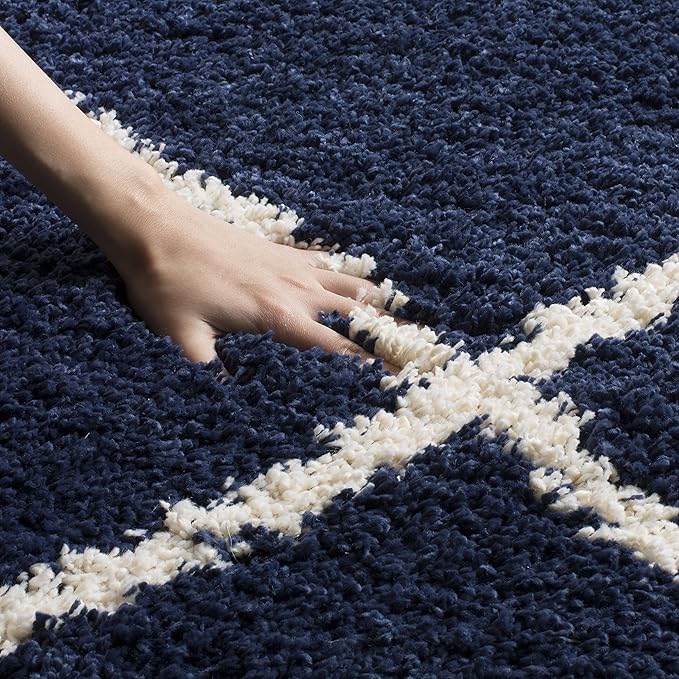 SAFAVIEH Hudson Shag Collection Area Rug - 6' x 9', Navy & Ivory, Modern Diamond Trellis Design, Non-Shedding & Easy Care, 2-inch Thick Ideal for High Traffic Areas in Living Room, Bedroom (SGH281C)