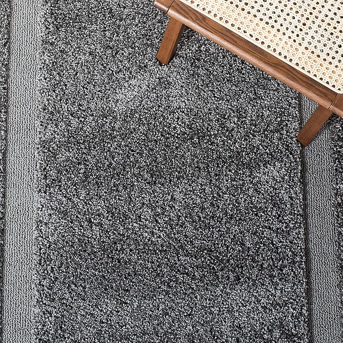 SAFAVIEH Florida Shag Collection Area Rug - 6' x 9', Grey & Grey, Border Design, Non-Shedding & Easy Care, 1.2-inch Thick Ideal for High Traffic Areas in Living Room, Bedroom (SG454-8080)