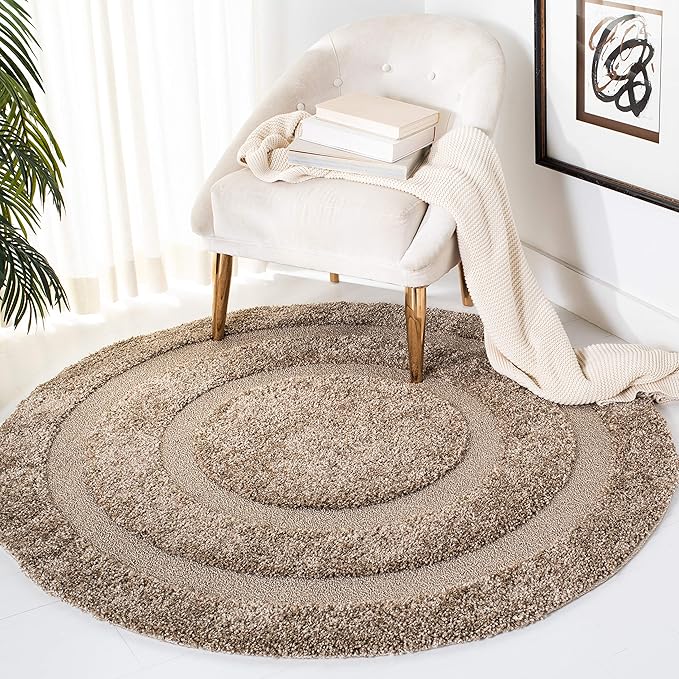 SAFAVIEH Florida Shag Collection Area Rug - 5' Round, Beige & Beige, Border Design, Non-Shedding & Easy Care, 1.2-inch Thick Ideal for High Traffic Areas in Living Room, Bedroom (SG454-1313)