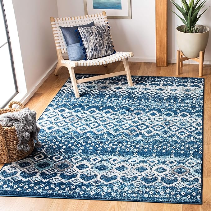 SAFAVIEH Amsterdam Collection Area Rug - 5'1" x 7'6", Navy & Beige, Moroccan Boho Design, Non-Shedding & Easy Care, Ideal for High Traffic Areas in Living Room, Bedroom (AMS108N)