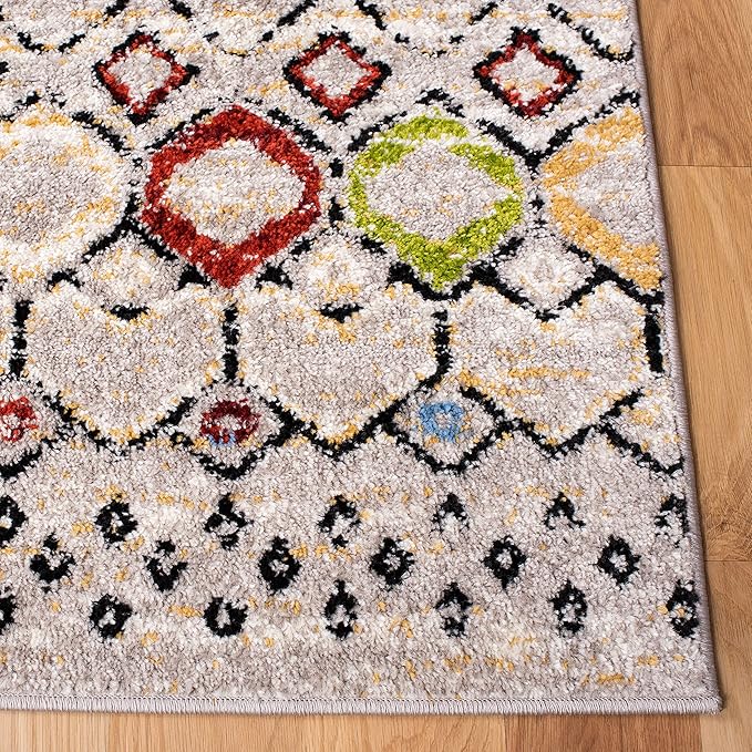 SAFAVIEH Amsterdam Collection Area Rug - 5'1" x 7'6", Light Grey & Multi, Moroccan Boho Design, Non-Shedding & Easy Care, Ideal for High Traffic Areas in Living Room, Bedroom (AMS108G)