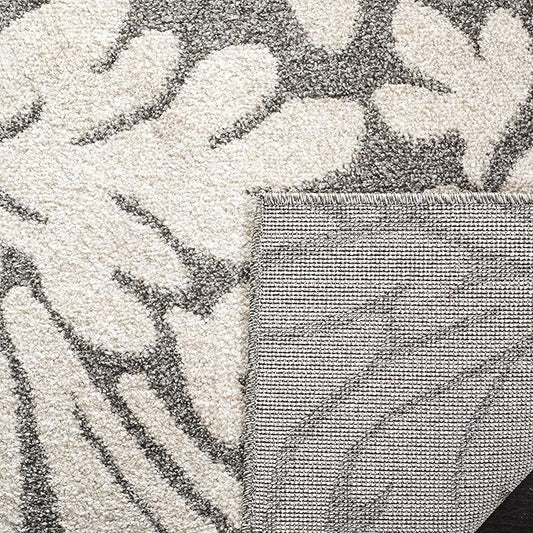 SAFAVIEH Amherst Collection Area Rug - 7' Square, Dark Grey & Beige, Floral Design, Non-Shedding & Easy Care, Ideal for High Traffic Areas in Living Room, Bedroom (AMT425R)