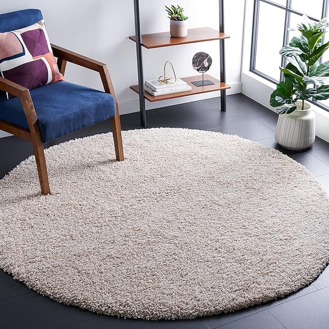 SAFAVIEH Santa Monica Shag Collection Area Rug - 4' Round, Beige, Non-Shedding & Easy Cleaning, Plush Thick Pile, Ideal for Living Room, Bedroom, Dining Space (SGN725-1313)