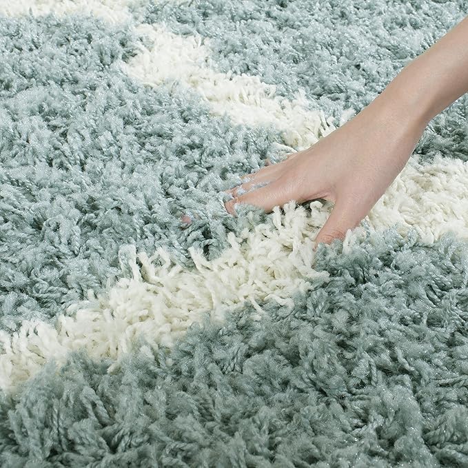 SAFAVIEH Dallas Shag Collection Accent Rug - 2'3" x 4', Seafoam & Ivory, Trellis Design, Non-Shedding & Easy Care, 1.5-inch Thick Ideal for High Traffic Areas in Foyer, Living Room, Bedroom (SGD257C)