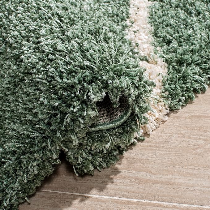 SAFAVIEH Hudson Shag Collection Runner Rug - 8' Runner, Green & Ivory, Transitional Design, Ideal for High Traffic Areas in Hallway, Bathroom & Kitchen (SGH281Y-28)