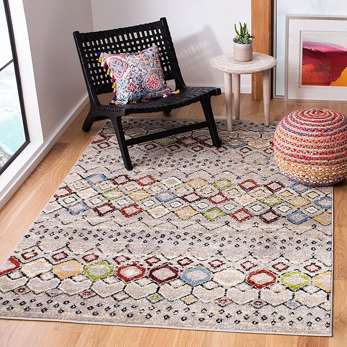 SAFAVIEH Amsterdam Collection Area Rug - 5'1" x 7'6", Light Grey & Multi, Moroccan Boho Design, Non-Shedding & Easy Care, Ideal for High Traffic Areas in Living Room, Bedroom (AMS108G)