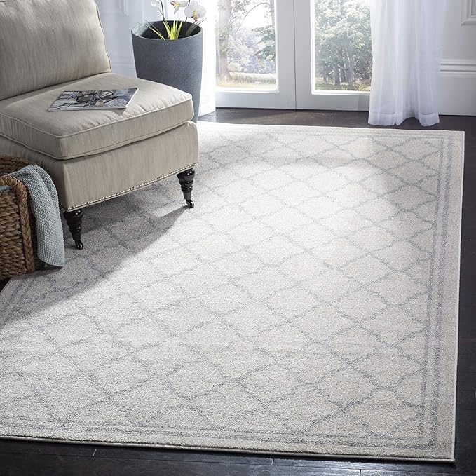 SAFAVIEH Amherst Collection Area Rug - 10' x 14', Beige & Light Grey, Moroccan Trellis Design, Non-Shedding & Easy Care, Ideal for High Traffic Areas in Living Room, Bedroom (AMT422E)