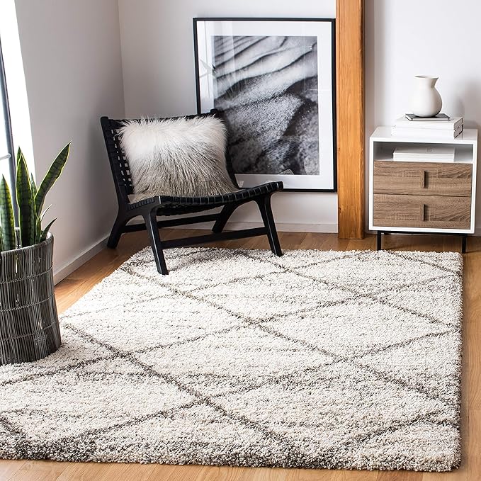 SAFAVIEH Area Rug 8x10 - Hudson Shag Collection - Large - Grey & Beige, Trellis Pattern, Non-Shedding & Easy Cleaning, Ultra Plush Thick Pile, Ideal for Living Room, Bedroom, Dining Space (SGH281J)